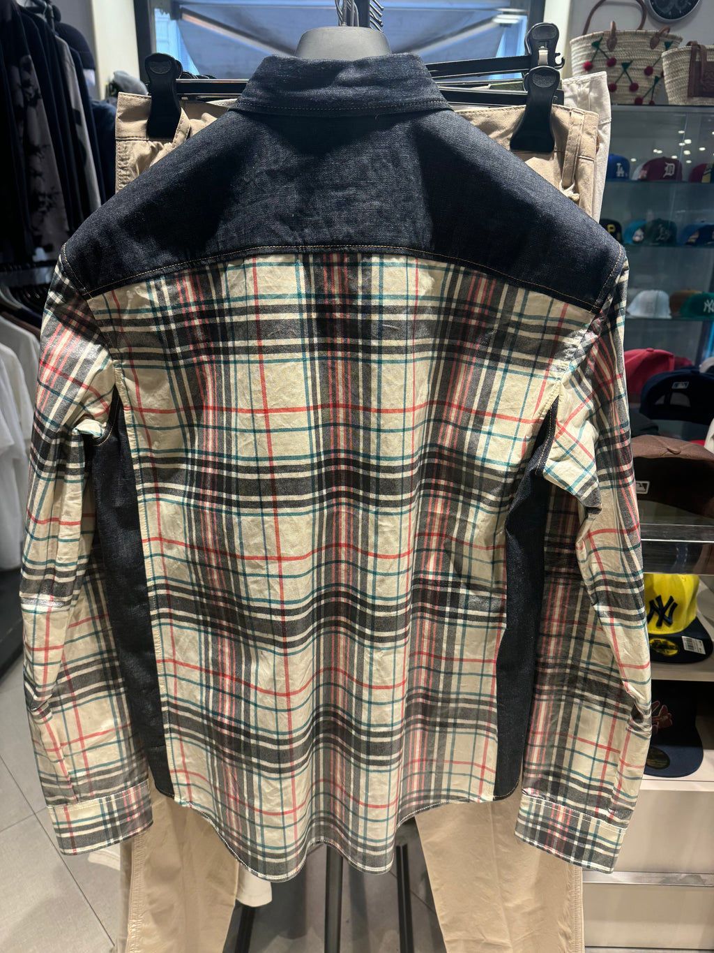 Iconica camicia Dsquared2